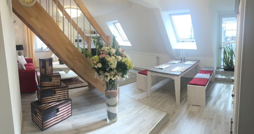 Rosenlounge Appartement Rosenfeld Buitenkant foto